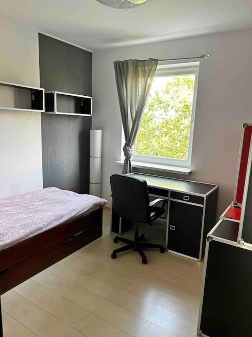 Piekny Apartament Blisko Malty Z Garazem Apartamento Poznań Exterior foto